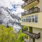 Hotel Alpina