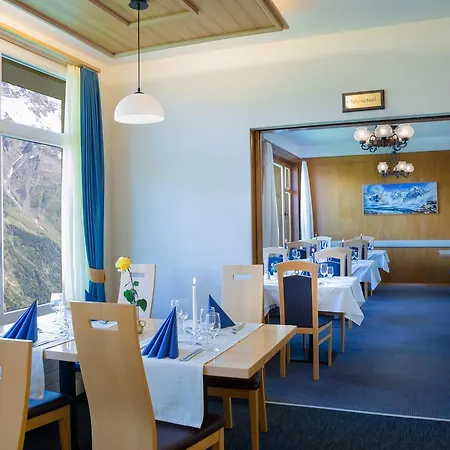 Otel Alpina